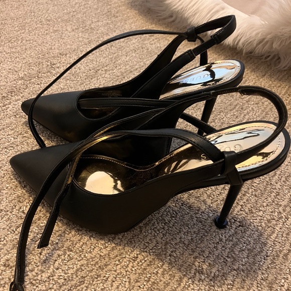 Guess heels - Picture 2 of 3
